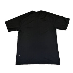 LULULEMON METAL VENT SHORT SLEEVE SHIRT BLACK COLOR SIZE MEDIUM CHEST 19”